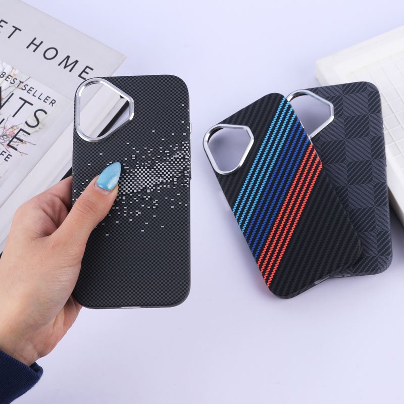 قاب مگ سیف Carbon آیفون iPhone 16