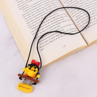 آویز ماشین طرح جوجه چاقو دار