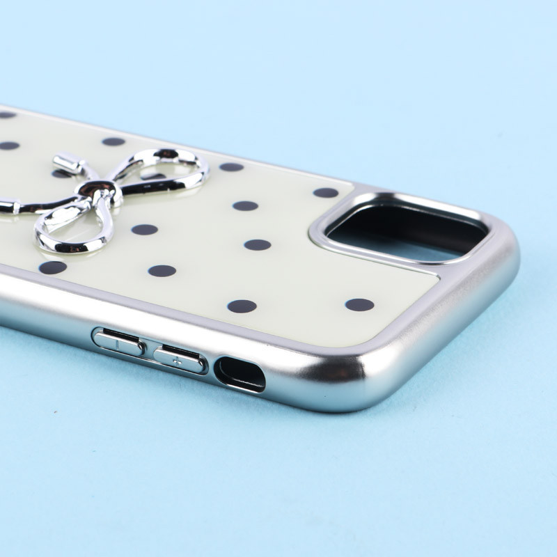 قاب آیفون iPhone 11 پاپیونی طرح دار
