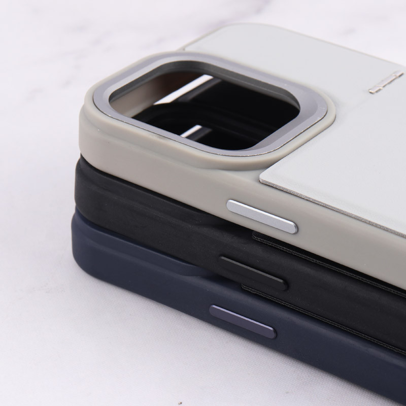 قاب چرم Classic آیفون iPhone 16 Pro Max استندشو
