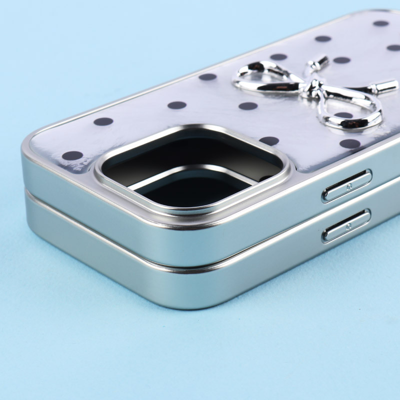 قاب آیفون iPhone 16 Pro پاپیونی طرح دار