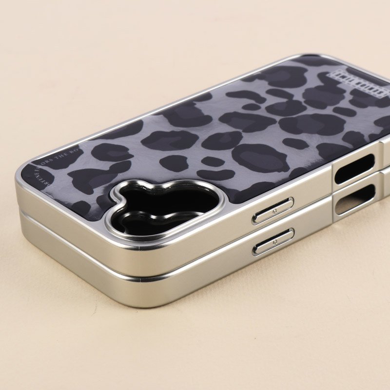 قاب پلنگی براق آیفون iPhone 16