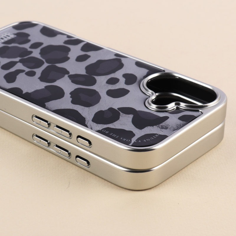 قاب پلنگی براق آیفون iPhone 16