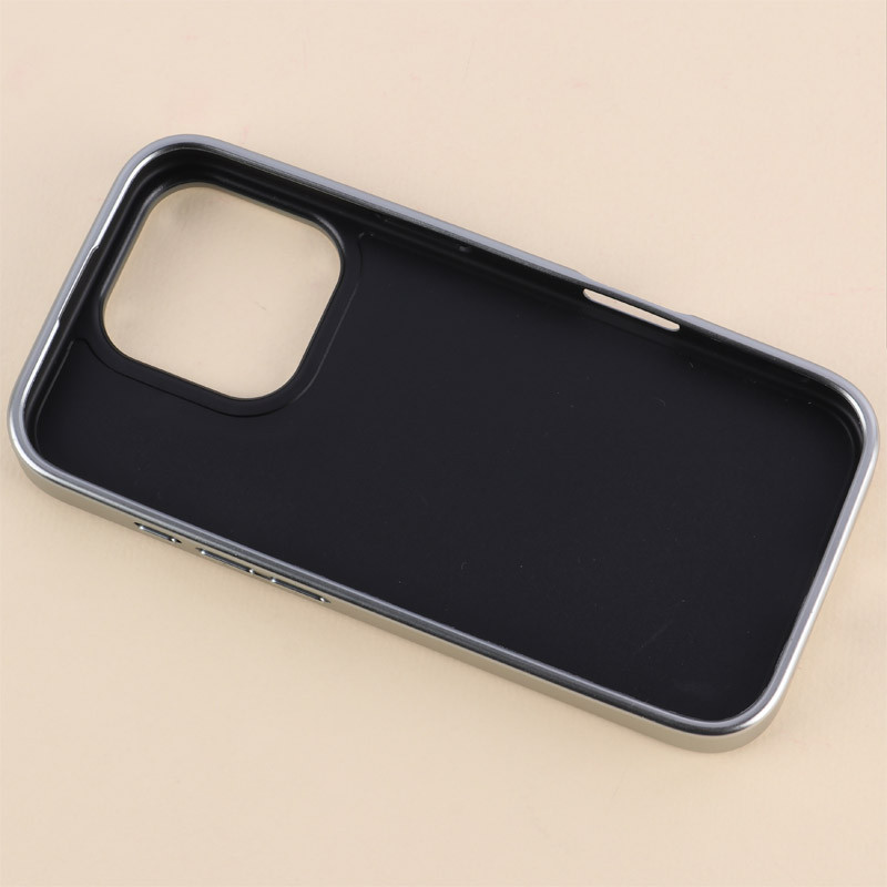 قاب پلنگی براق آیفون iPhone 16 Pro