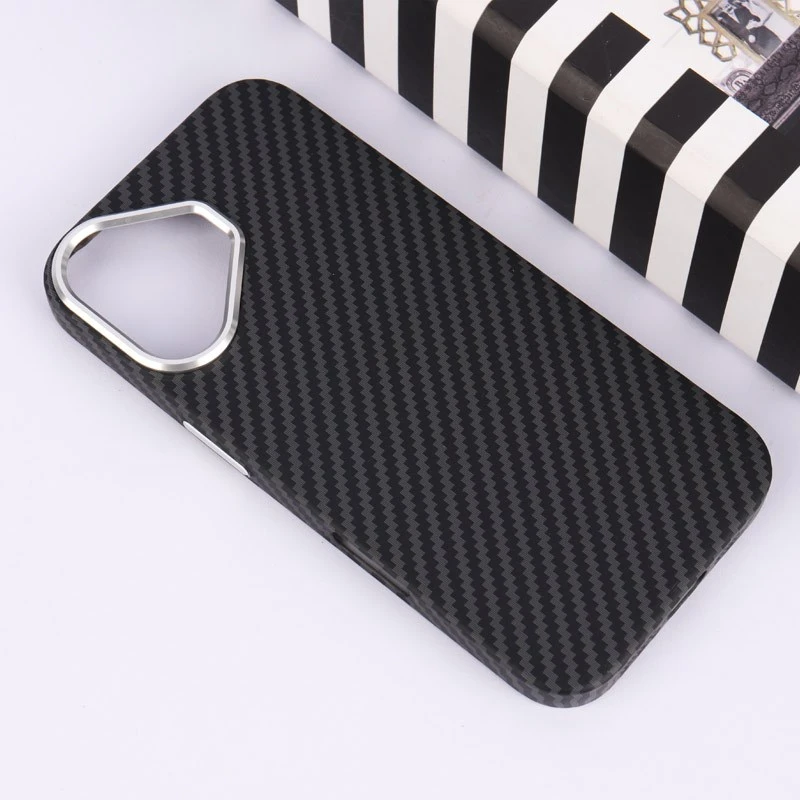 قاب مگ سیف Carbon آیفون iPhone 16