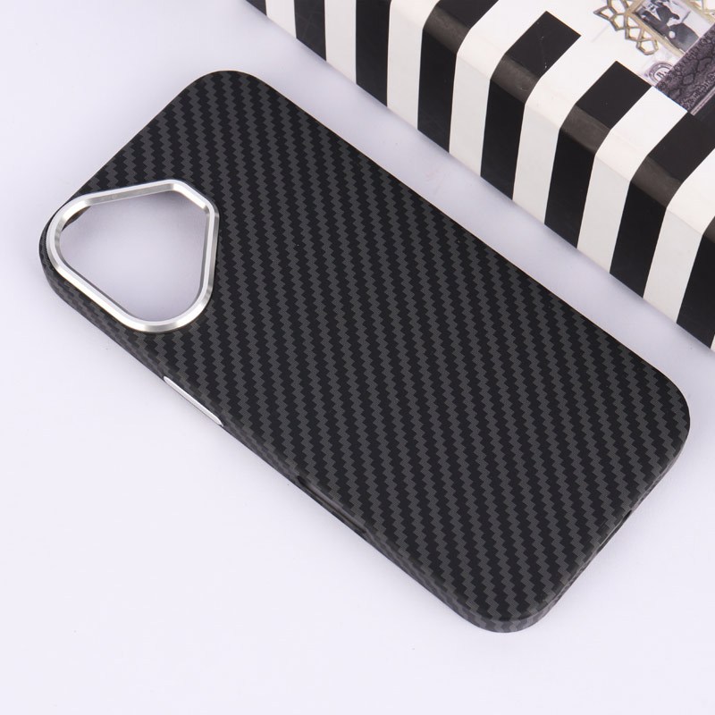 قاب مگ سیف Carbon آیفون iPhone 16