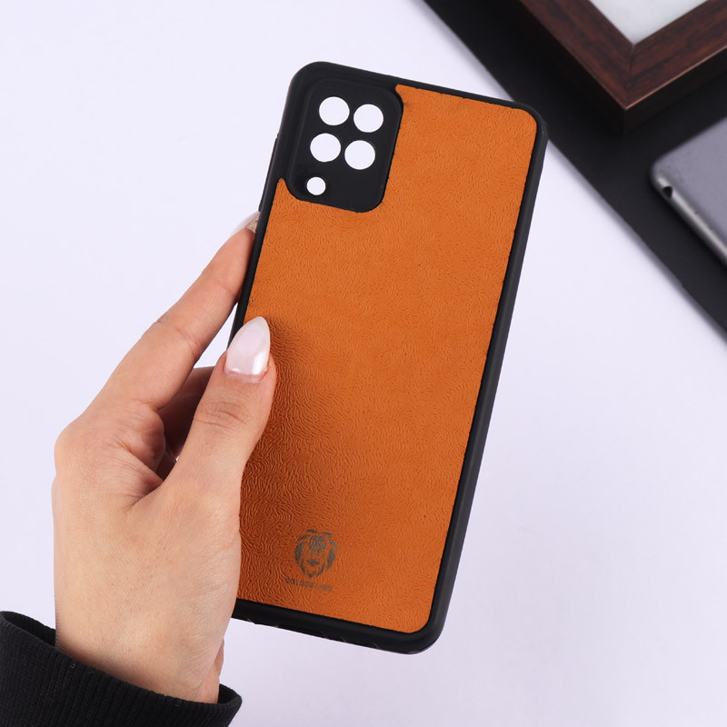 قاب چرمی Golden Lion سامسونگ Galaxy A12 / M12 محافظ لنزدار