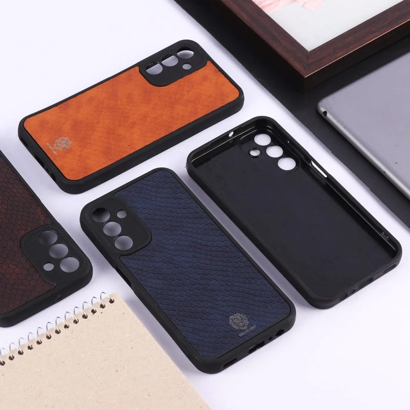 قاب چرمی پوست ماری Golden Lion سامسونگ Galaxy A15 محافظ لنزدار