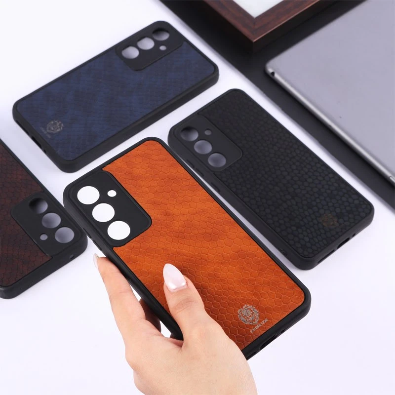 قاب چرمی پوست ماری Golden Lion سامسونگ Galaxy A35 محافظ لنزدار