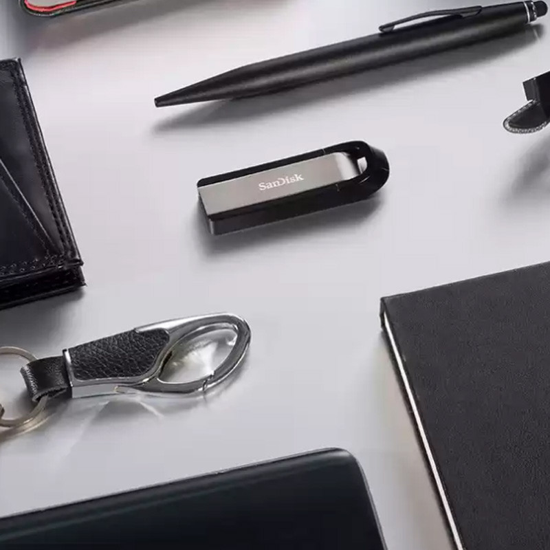 فلش 64 گیگ سن دیسک SanDisk Extreme Go SDCZ810 USB3.2