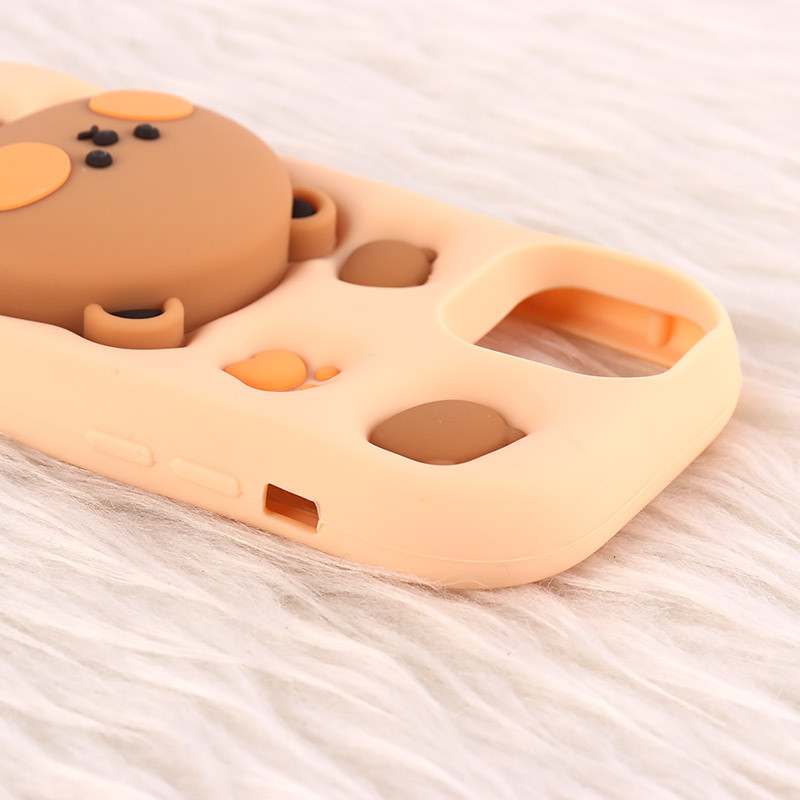 قاب سیلیکونی Vip Max آیفون iPhone 13 / 14 / 15 پاپ سوکت دار طرح Bear