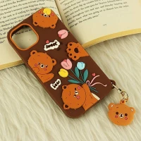 قاب سیلیکونی Vip Max آیفون iPhone 13 / 14 طرح Sweet Bear آویزدار
