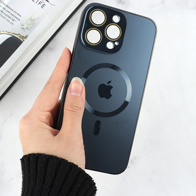 قاب براق مگ سیف Vip Max آیفون iPhone 15 Pro Max محافظ لنزدار