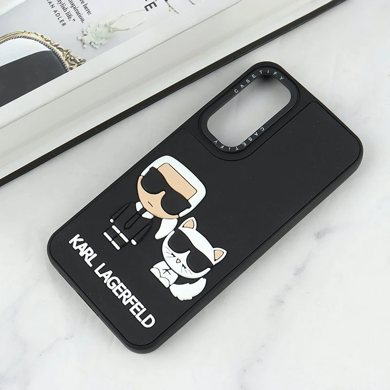 قاب Casetify سامسونگ Galaxy S23 FE 5G طرح Karl Lagerfeld برجسته