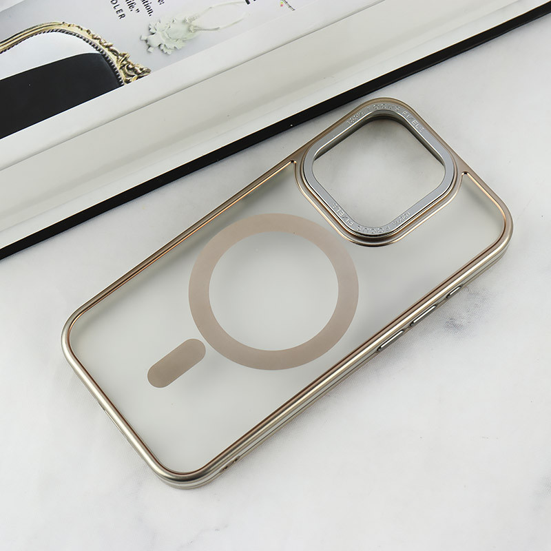 قاب PC Focus Pixels مگ سیف Vip Max آیفون iPhone 15 Pro
