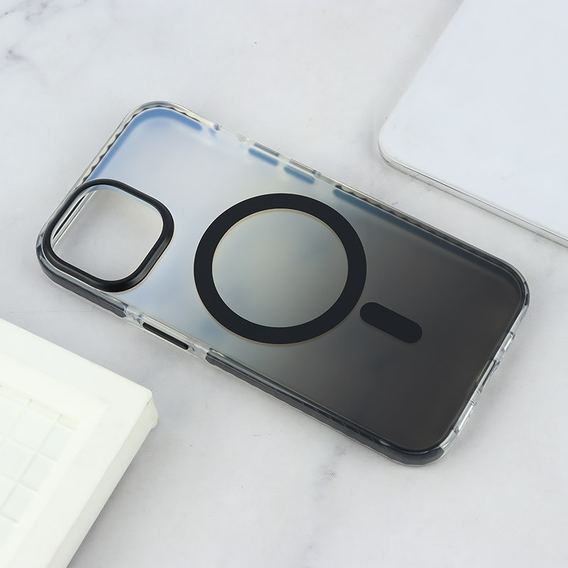 قاب هولوگرامی مگ سیف Vip Max آیفون iPhone 14 / 13