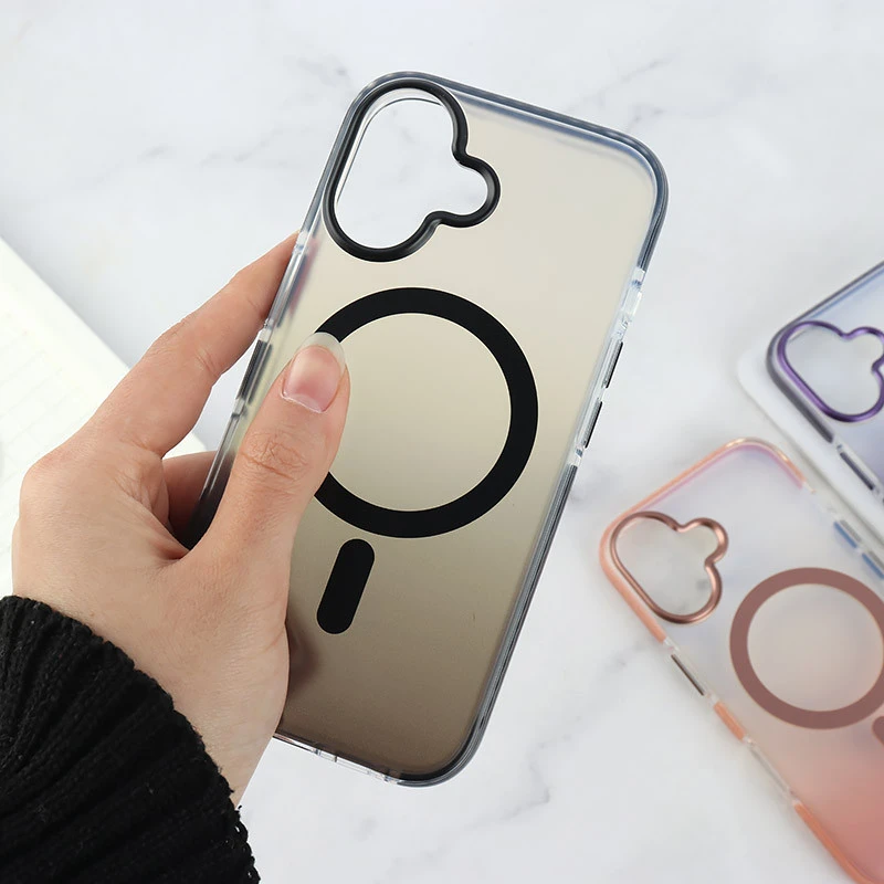 قاب هولوگرامی مگ سیف Vip Max آیفون iPhone 16