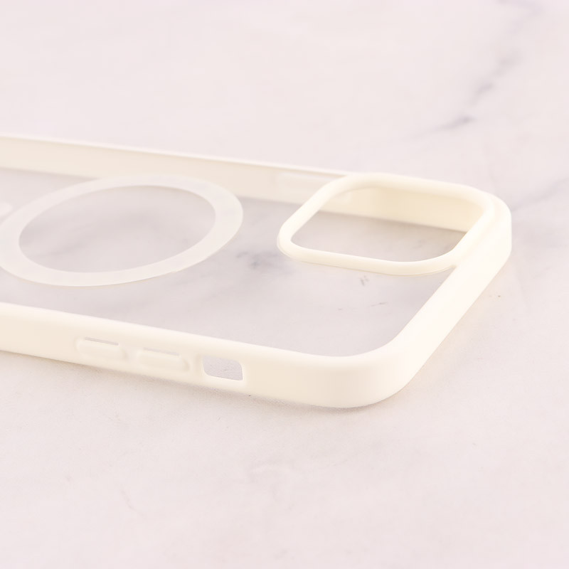 قاب PC شفاف دور رنگی مگ سیف iPhone 13 Pro Max