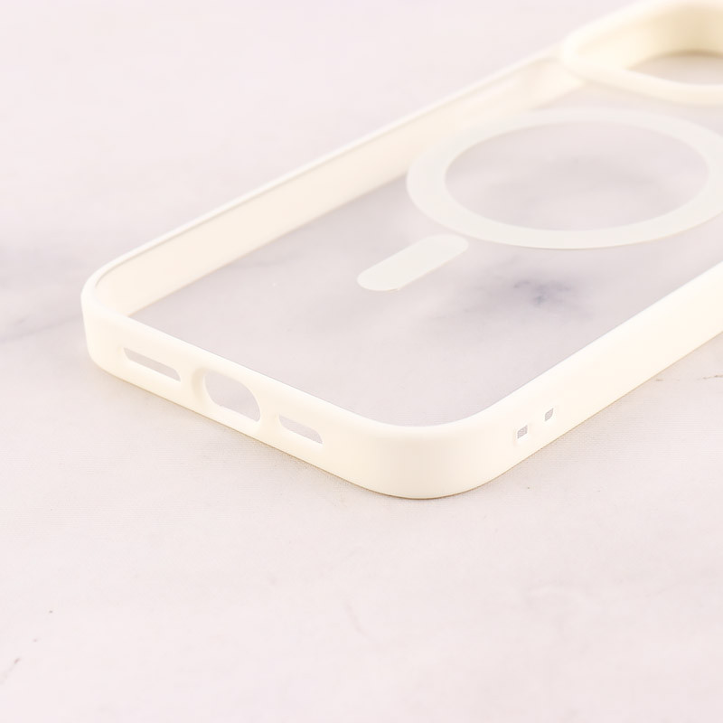 قاب PC شفاف دور رنگی مگ سیف iPhone 14 Pro Max