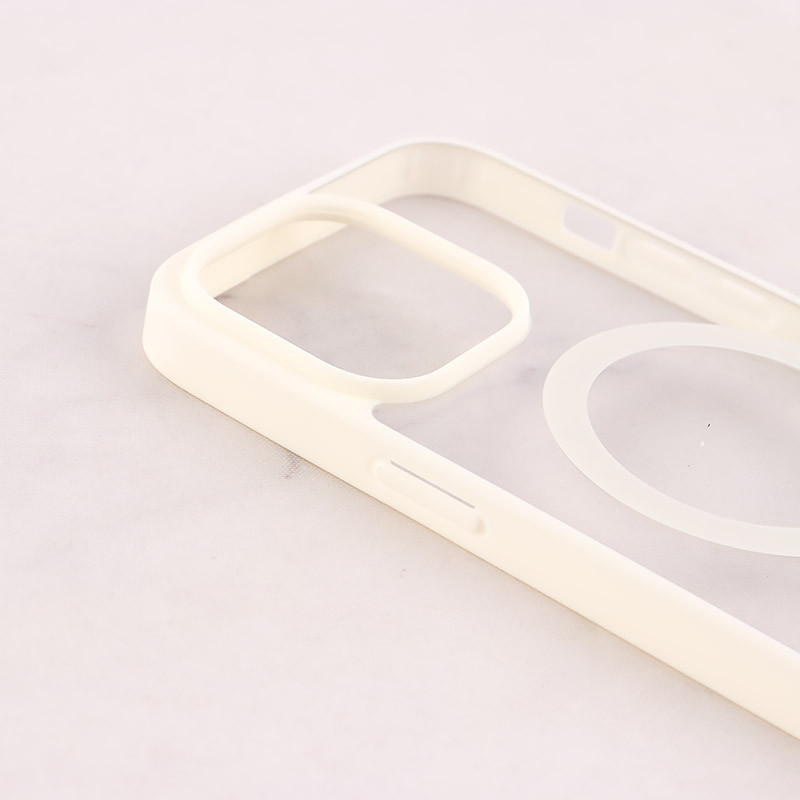 قاب PC شفاف دور رنگی مگ سیف iPhone 14 Pro Max