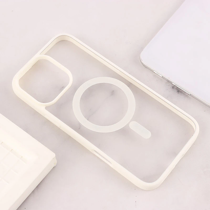 قاب PC مگ سیف آیفون iPhone 16 Pro Max دور رنگی