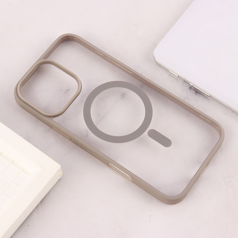 قاب PC مگ سیف آیفون iPhone 16 Pro Max دور رنگی