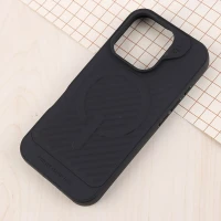 قاب سیلیکونی مگ سیف Gear4 آیفون iPhone 16 Pro