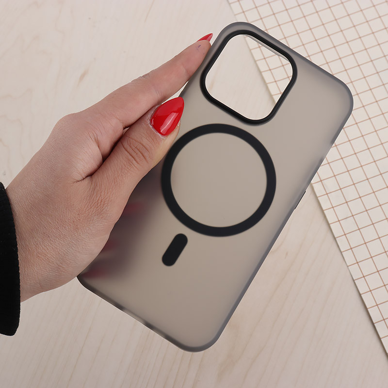 قاب ژله ای مگ سیف آیفون iPhone 13 Pro پشت مات