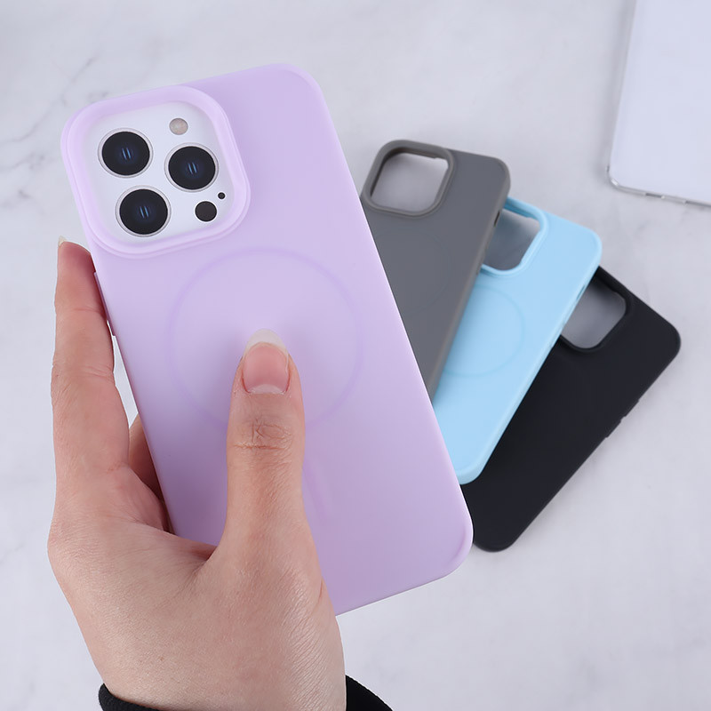 قاب سیلیکونی ژله ای مگ سیف آیفون iPhone 13 Pro