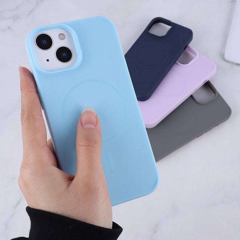 قاب سیلیکونی ژله ای مگ سیف آیفون iPhone 15
