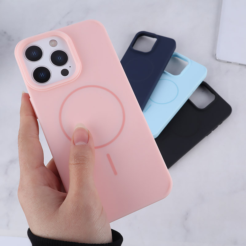 قاب سیلیکونی ژله ای مگ سیف آیفون iPhone 15 Pro Max