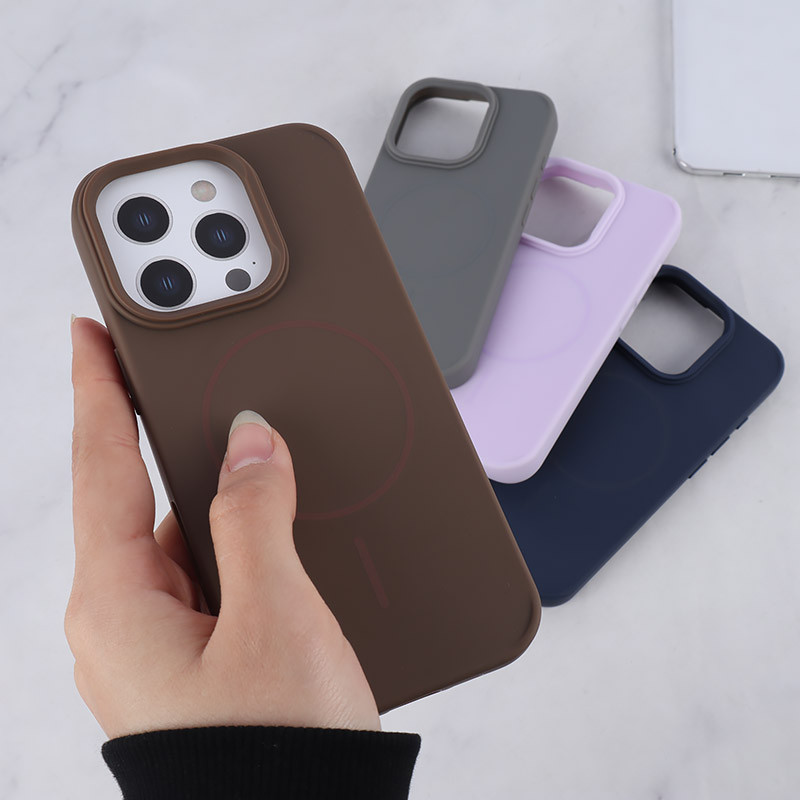 قاب سیلیکونی ژله ای مگ سیف آیفون iPhone 16 Pro