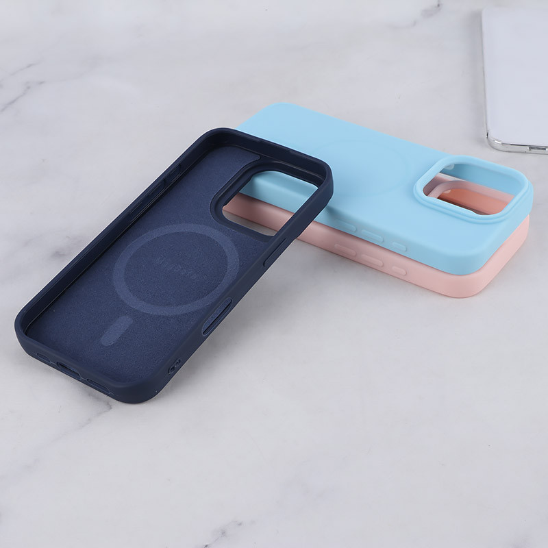 قاب سیلیکونی ژله ای مگ سیف آیفون iPhone 16 Pro