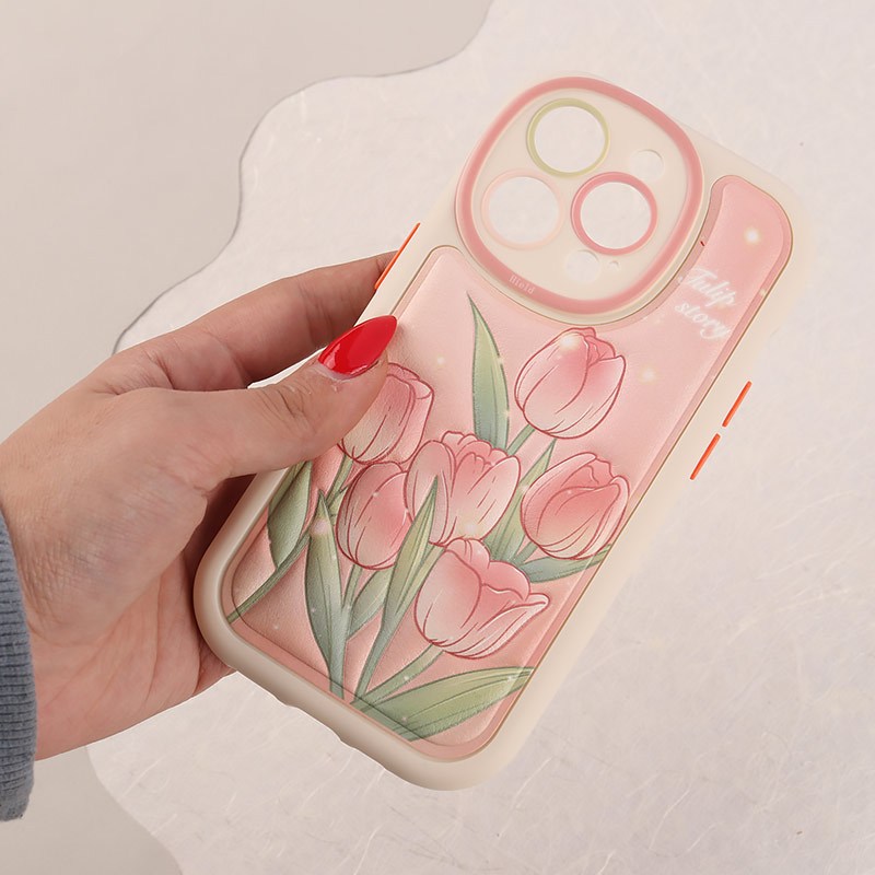 قاب چرمی آیفون iPhone 14 Pro طرح نقاشی برجسته محافظ لنزدار