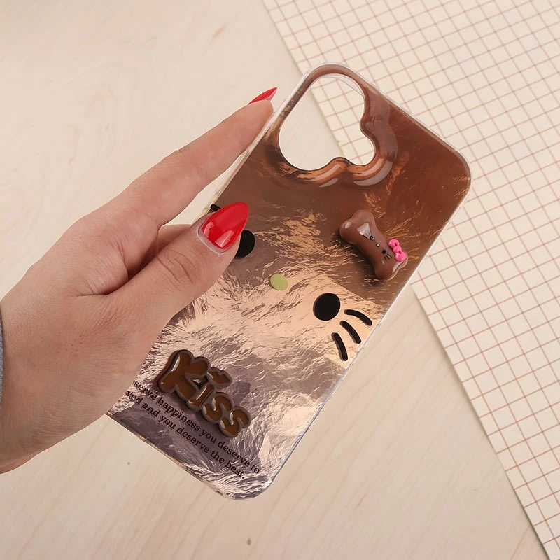 قاب IMD آیفون iPhone 16 طرح Kitty Kiss برجسته براق