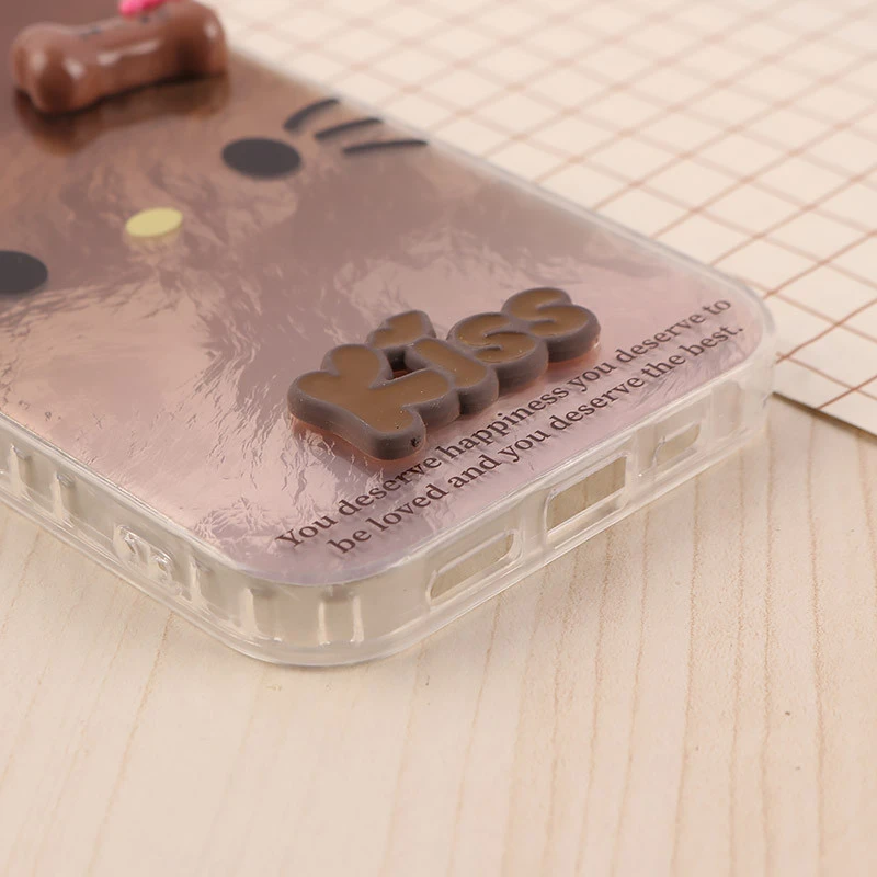 قاب IMD آیفون iPhone 15 طرح Kitty Kiss برجسته براق
