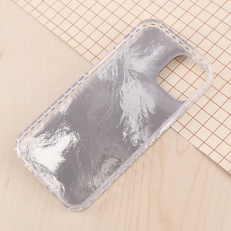 قاب IMD آیفون iPhone 15 طرح Kitty Kiss برجسته براق