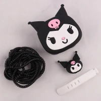 ست محافظ کابل و کلگی شارژر سیلیکونی آیفون طرح Kuromi