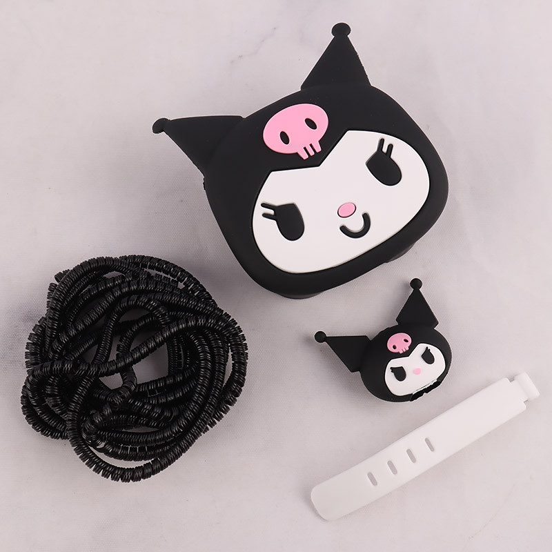 ست محافظ کابل و کلگی شارژر سیلیکونی آیفون طرح Kuromi
