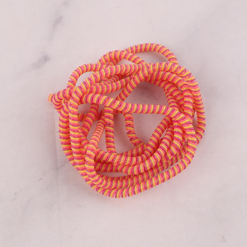 ست محافظ کابل و کلگی شارژر سیلیکونی آیفون طرح Tigger