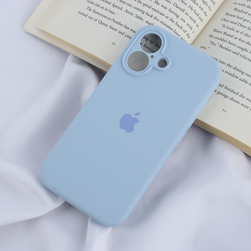 قاب سیلیکونی اصلی زیربسته آیفون iPhone 16 محافظ لنزدار