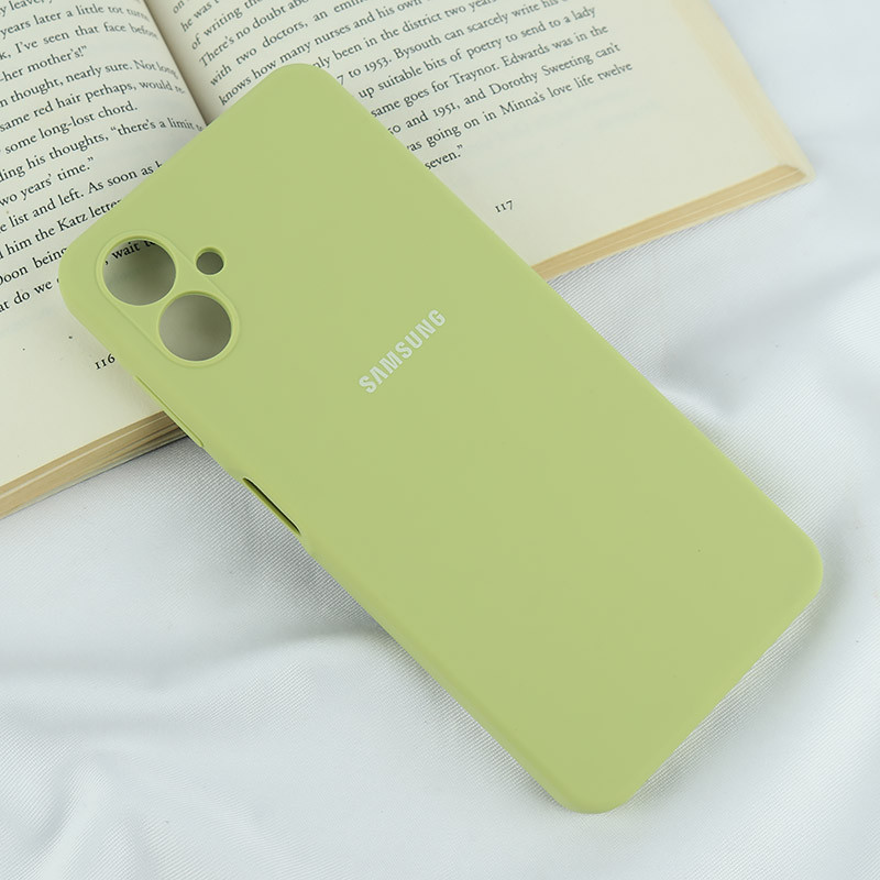 قاب سیلیکونی اصلی زیربسته سامسونگ Galaxy A06 محافظ لنزدار