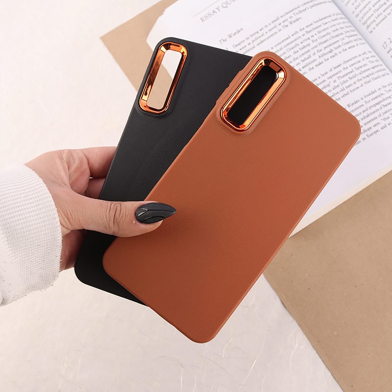 قاب چرمی ژله ای سامسونگ Galaxy A7 2018 دور محافظ متال