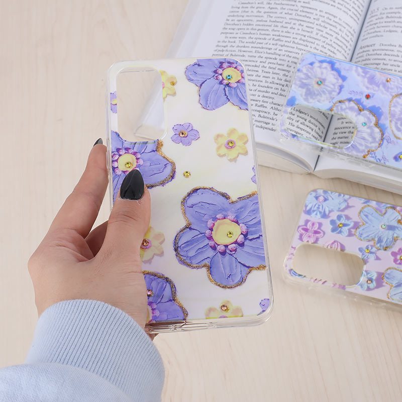 قاب هولوگرامی سامسونگ Galaxy A55 طرح گل آبرنگی