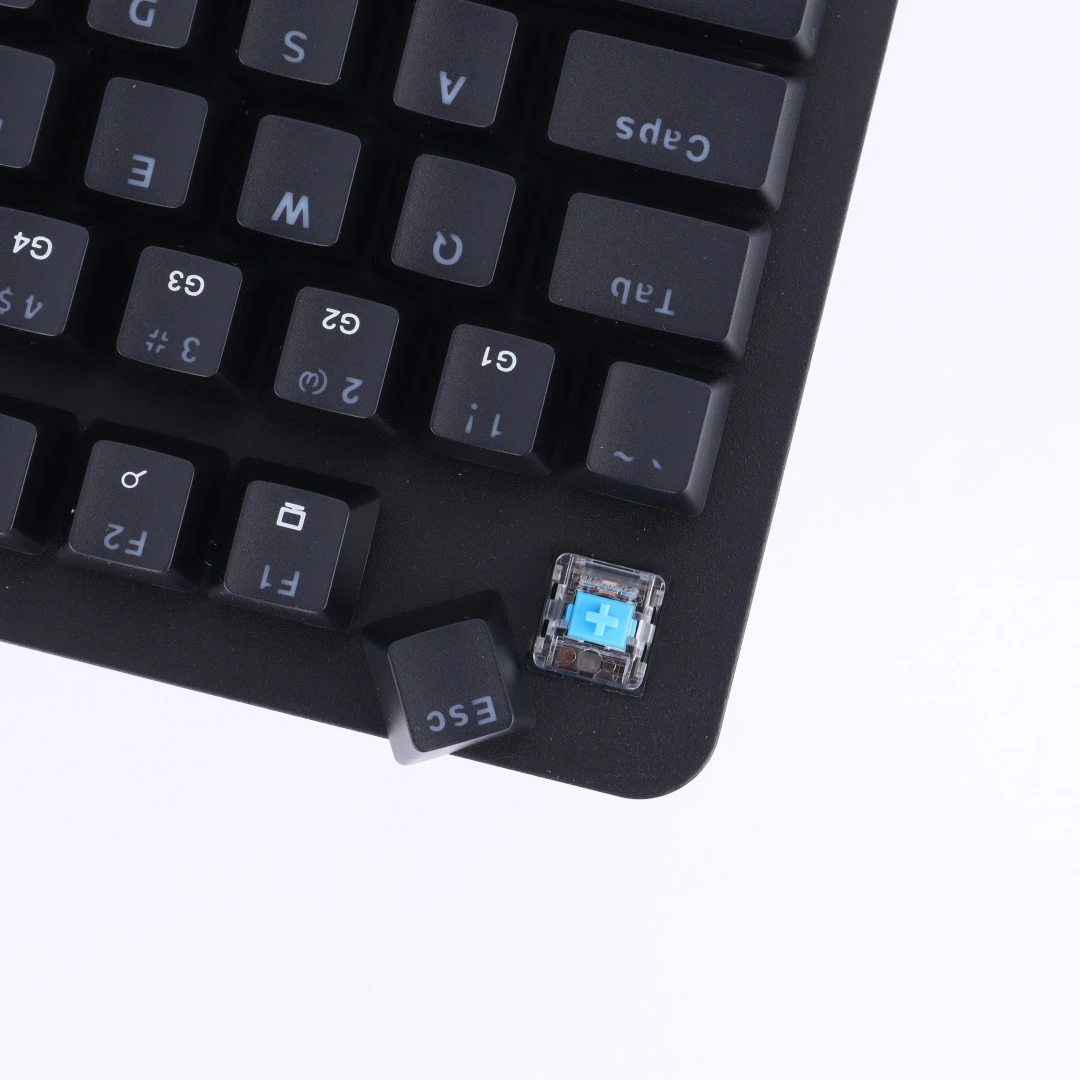 کیبورد گیمینگ فنتک Fantech MK853V2 Blue Switch