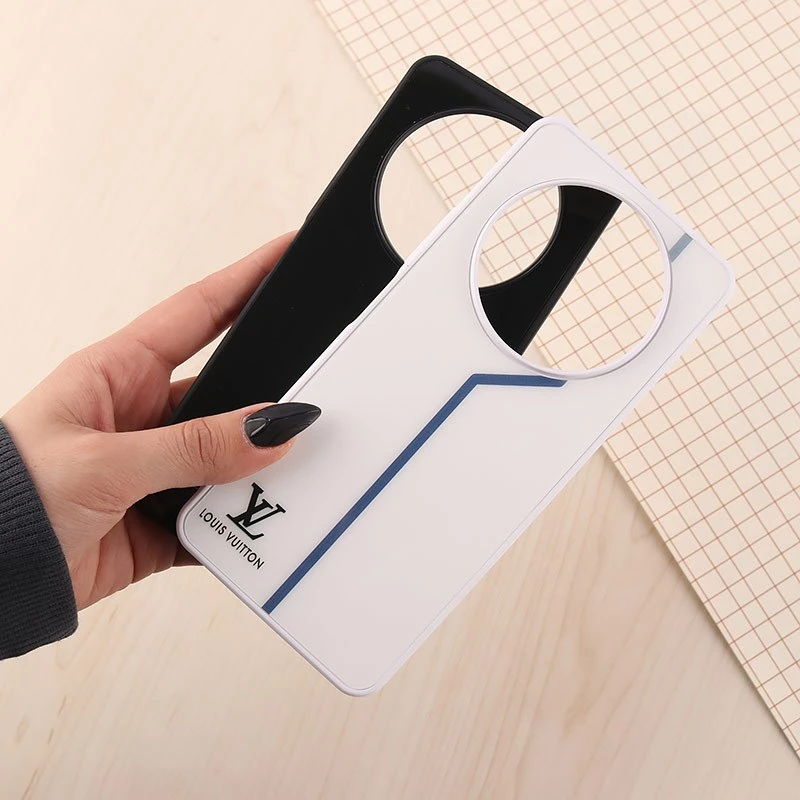قاب PC شیائومی Redmi A3 / A3X طرح Louis Vuitton/Burberry