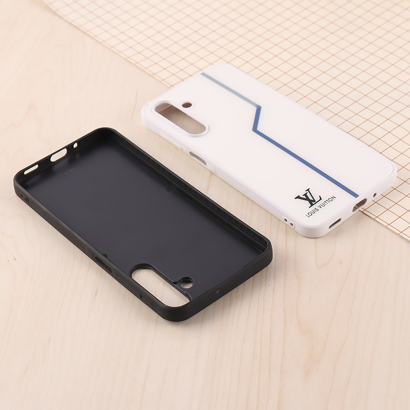 قاب PC سامسونگ Galaxy A16 4G / A16 5G طرح Louis Vuitton/Burberry