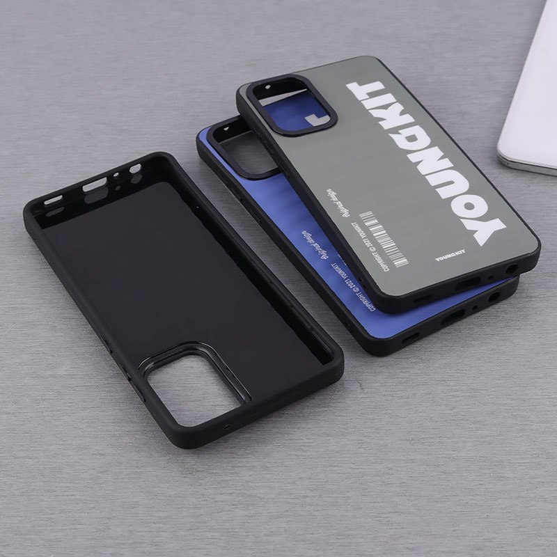 قاب پافر PC سامسونگ Galaxy A72 طرح Youngkit