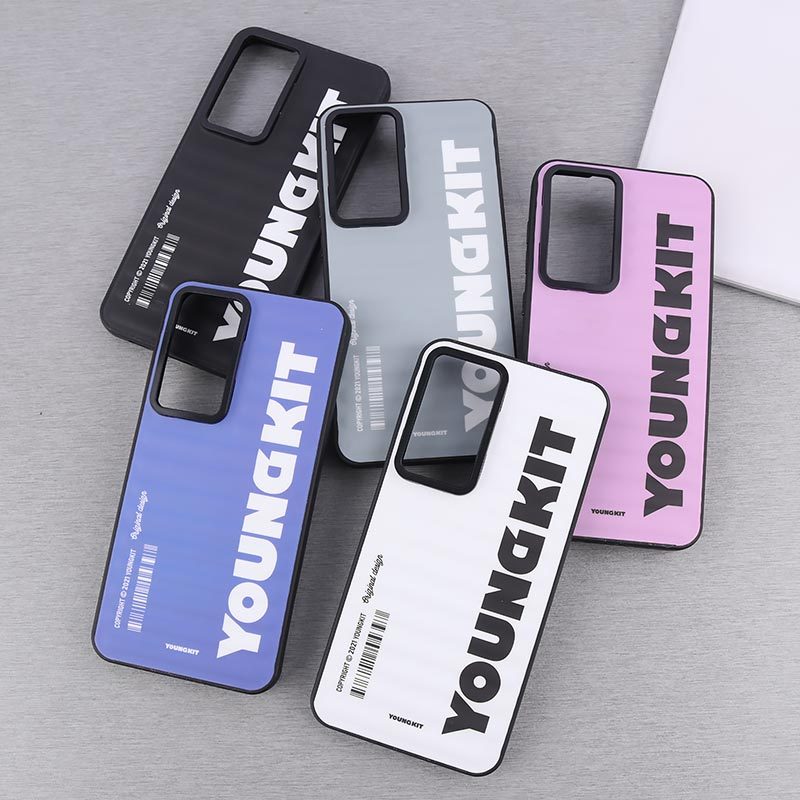 قاب پافر PC سامسونگ Galaxy S24 FE طرح Youngkit