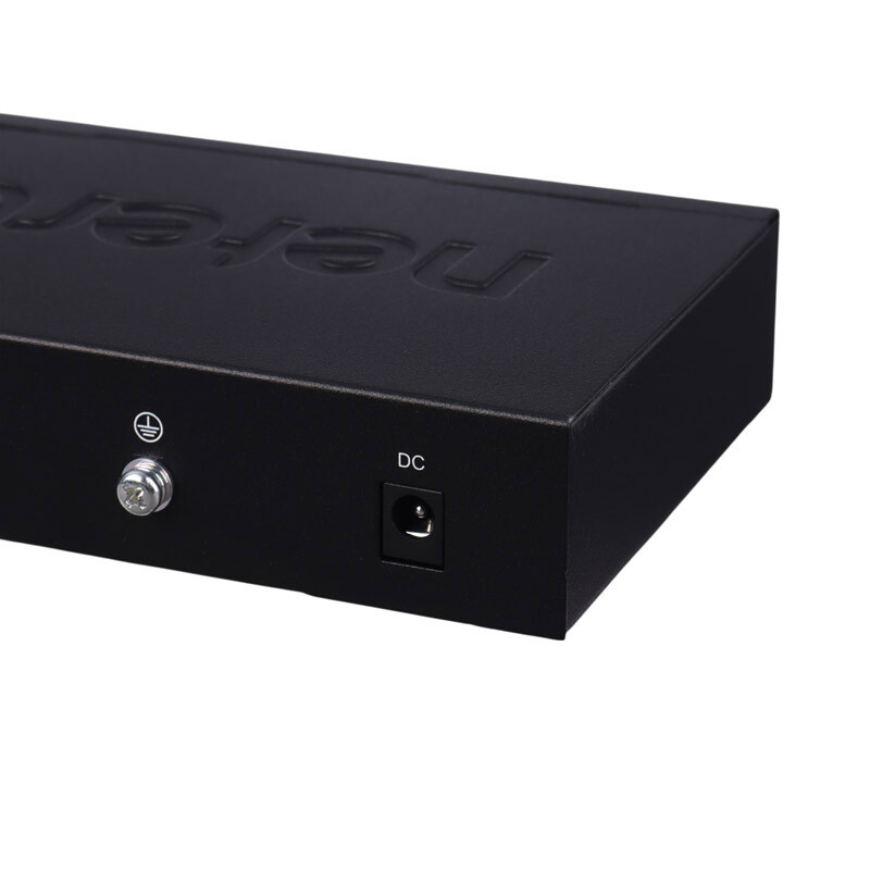 سوییچ 6 پورت نتربیت NGS-F1006P-A